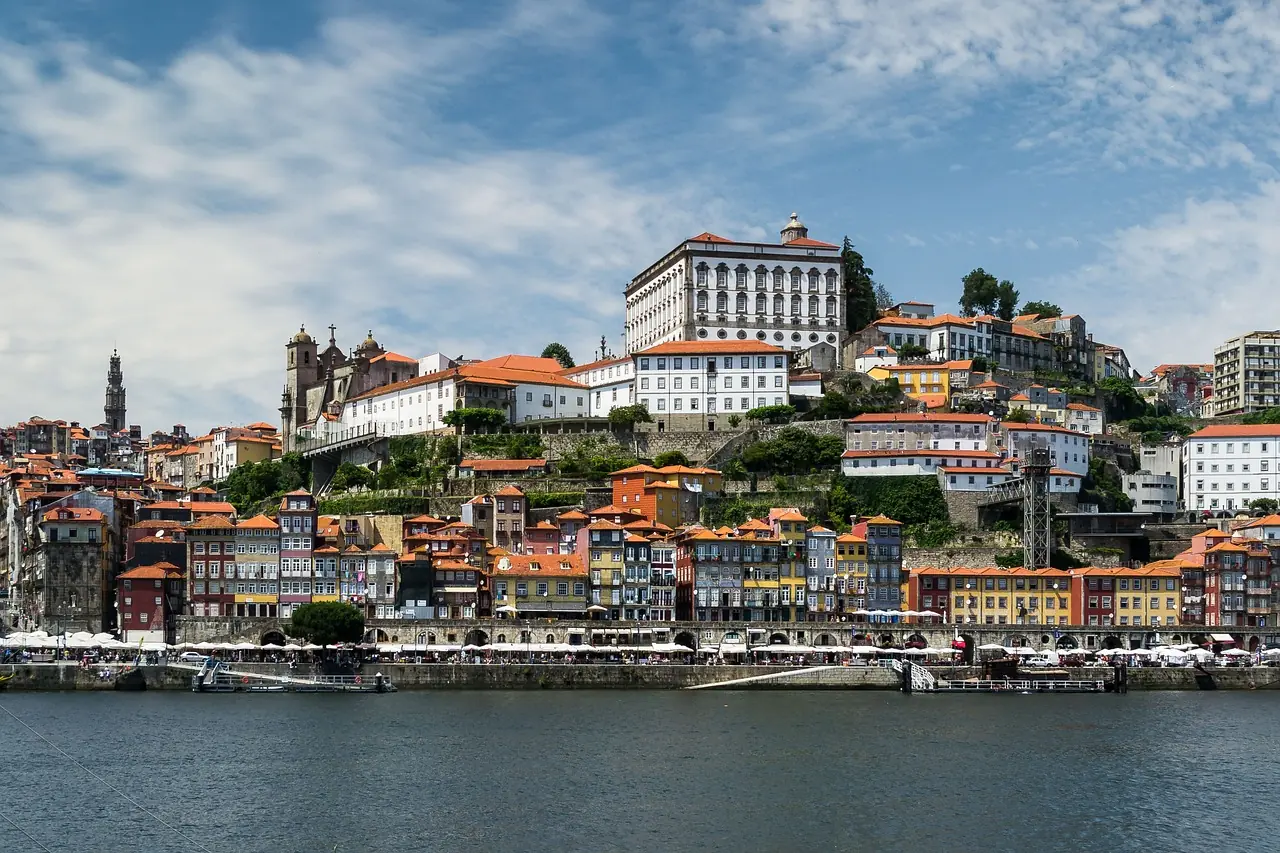 Portugal&rsquo;s house price boom continues stronger image
